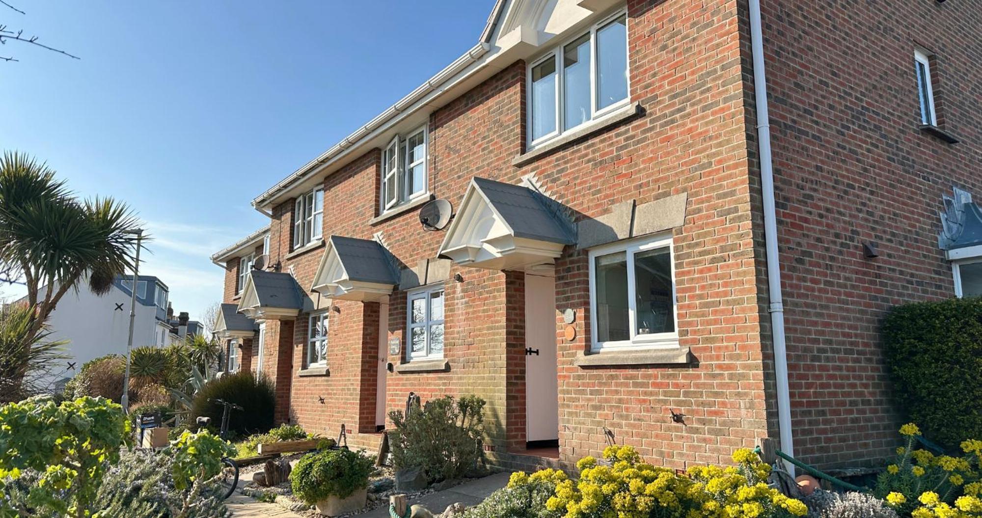 Chalkhill View - Idyllic Sea Views Parking * Wyke Regis