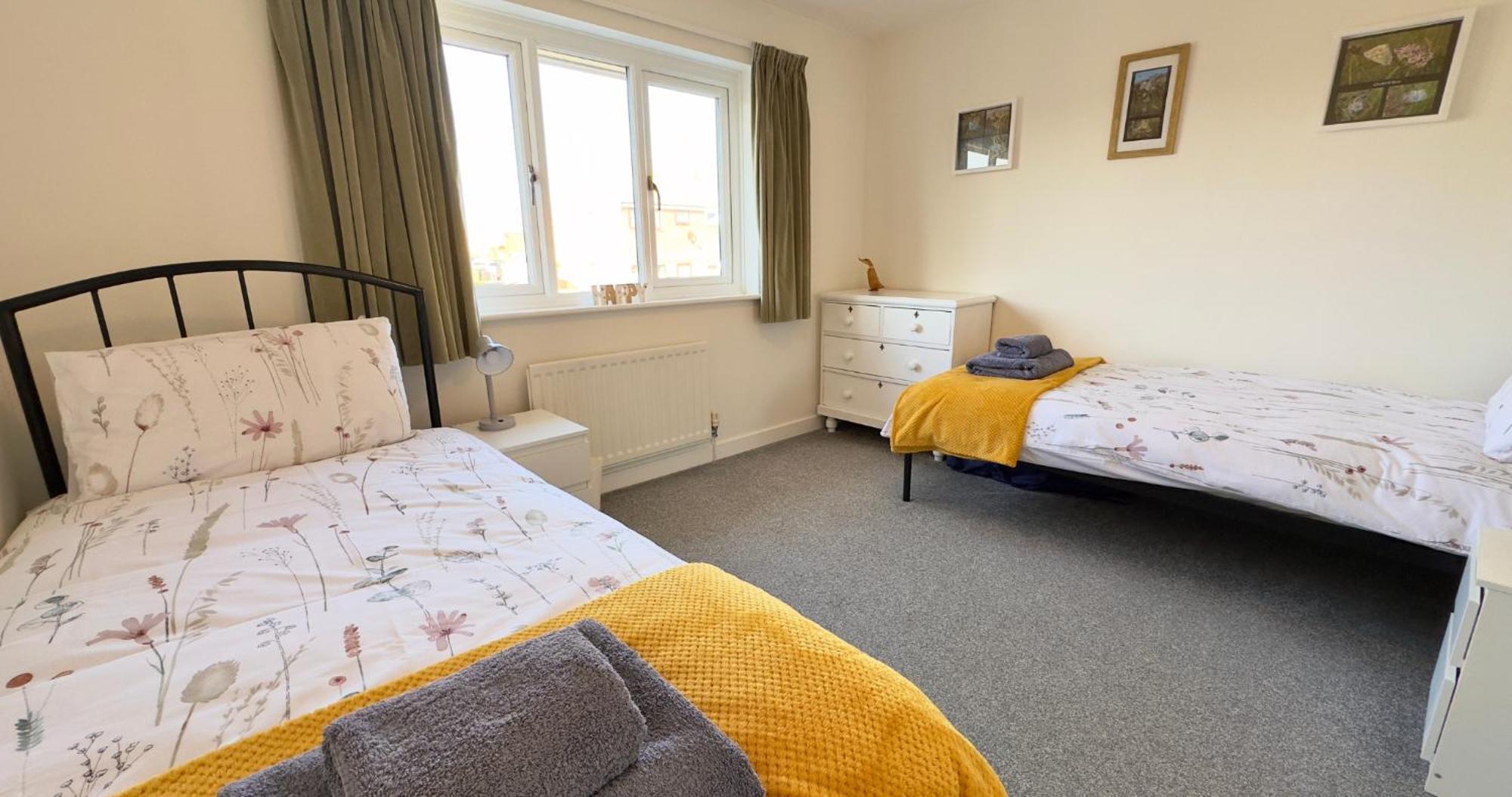 Chalkhill View - Idyllic Sea Views Parking Holiday home
